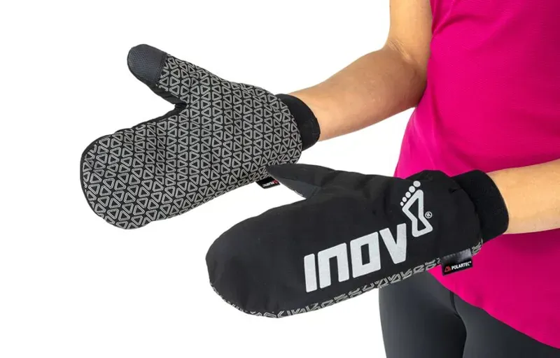 Extreme Thermo Mitt in Black-6