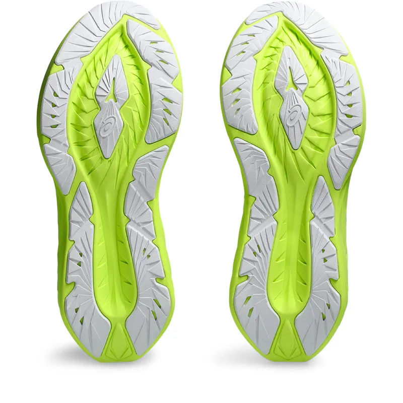 Novablast 4 Safety Yellow Cool Grey-2