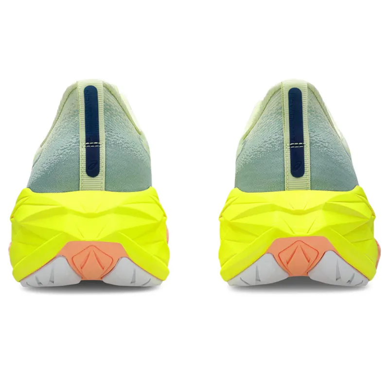 Novablast 4 Paris Cool Matcha Safety Yellow-3