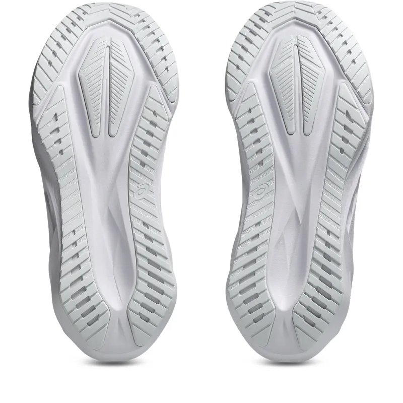 Novablast 5 White Piedmont Grey-7