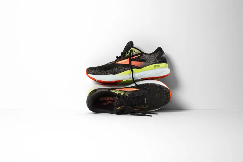 Ghost 16 GTX Black Mandarin Red Green-7