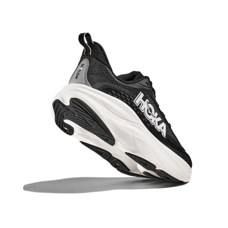 Skyflow Black White-3