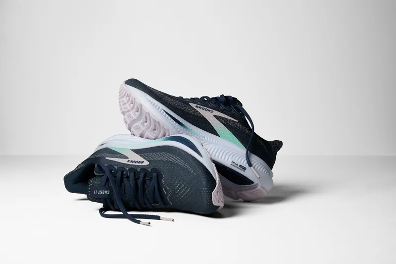 Brooks Ghost 17 Women's Running Shoes - Spellbound Yucca Pink-7