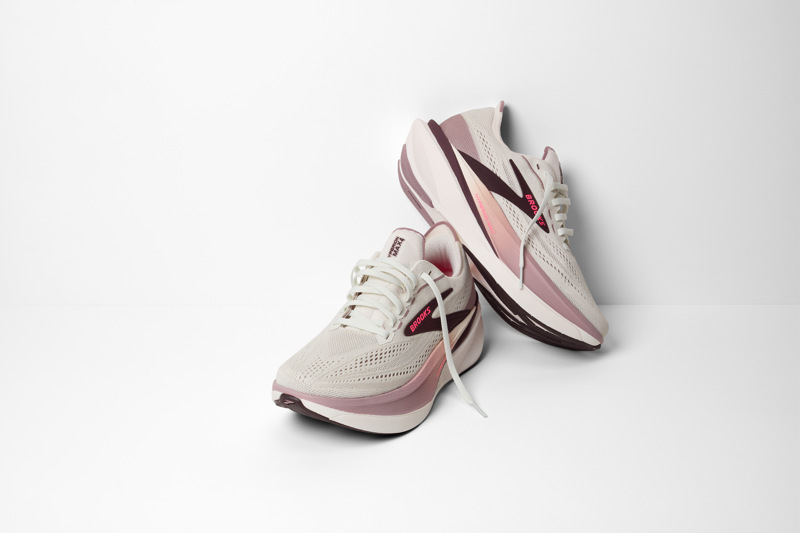 Brooks Hyperion Max 4 Women's Tempo Running Shoes - Coconut Raisin Pink-8