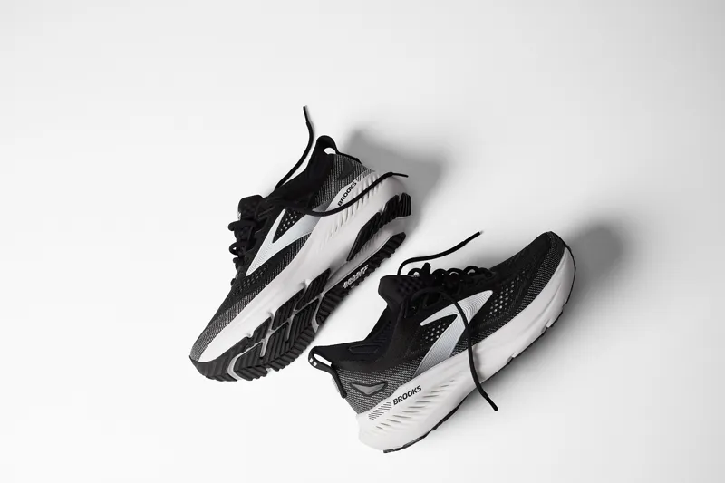 Brooks Glycerin GTS 23 WIDE Women's supportive Running Shoes - Black Grey White-7