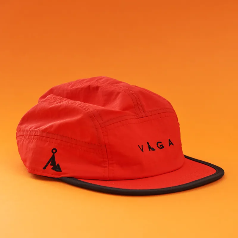 Fell Cap Red