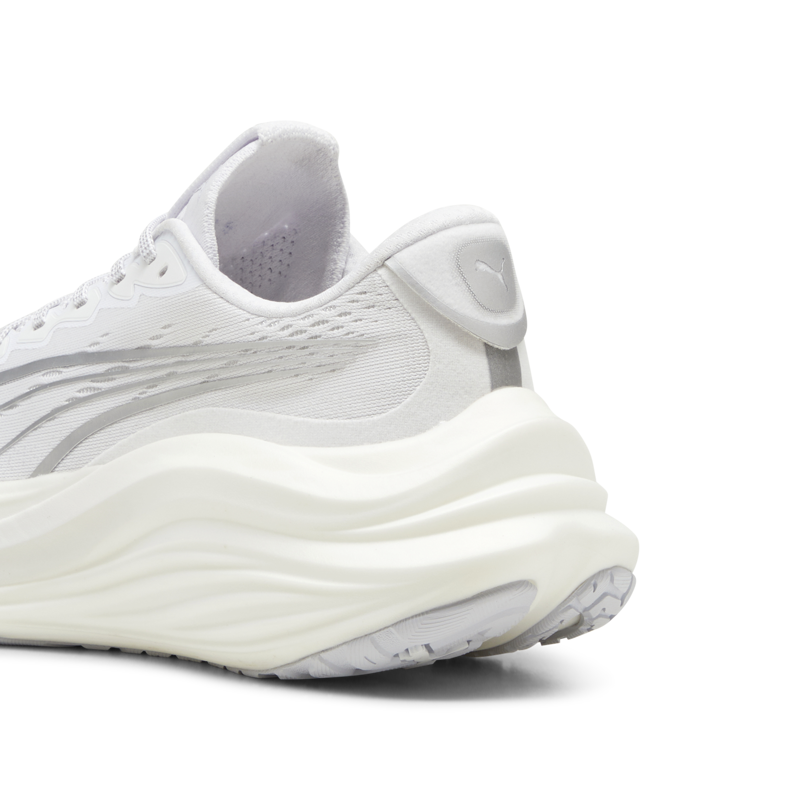 Puma MagMax NITRO Men's Cushioned Running Shoes White Silver-2