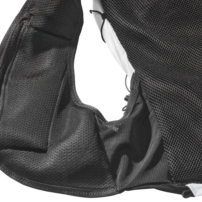 ADV SKIN 12 Race Flag Set Black White Unisex-4