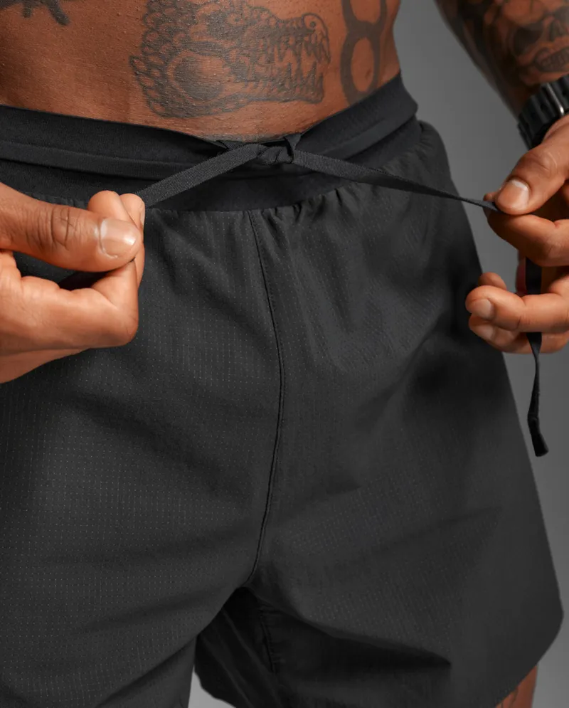 2XU Men's Running Light Speed Stash 5 Inch Short Black Reflective-5