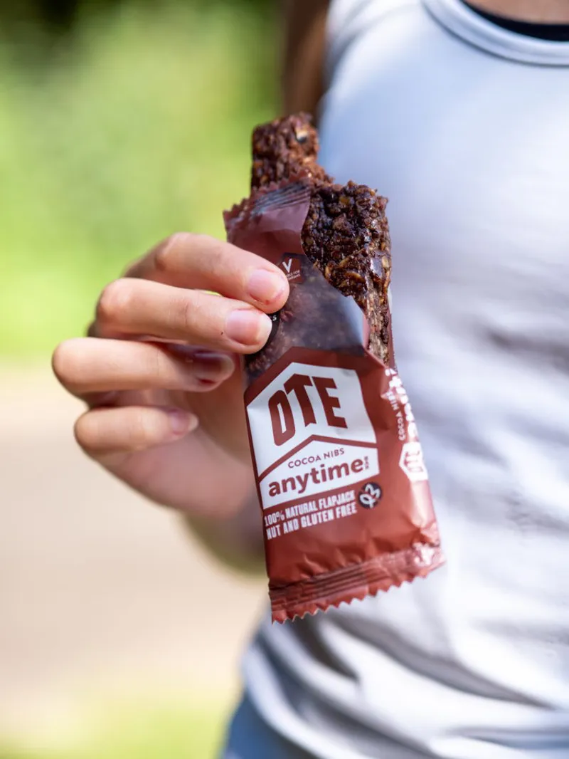 Anytime Bar 62g Chocolate Nibs-1