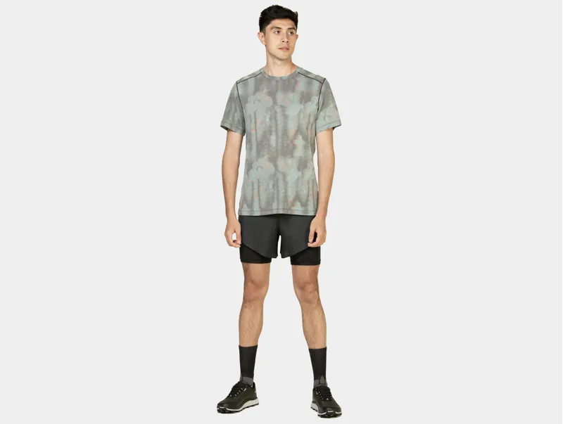 Tech Golden Hour Tee Monolith Lost Trails-4