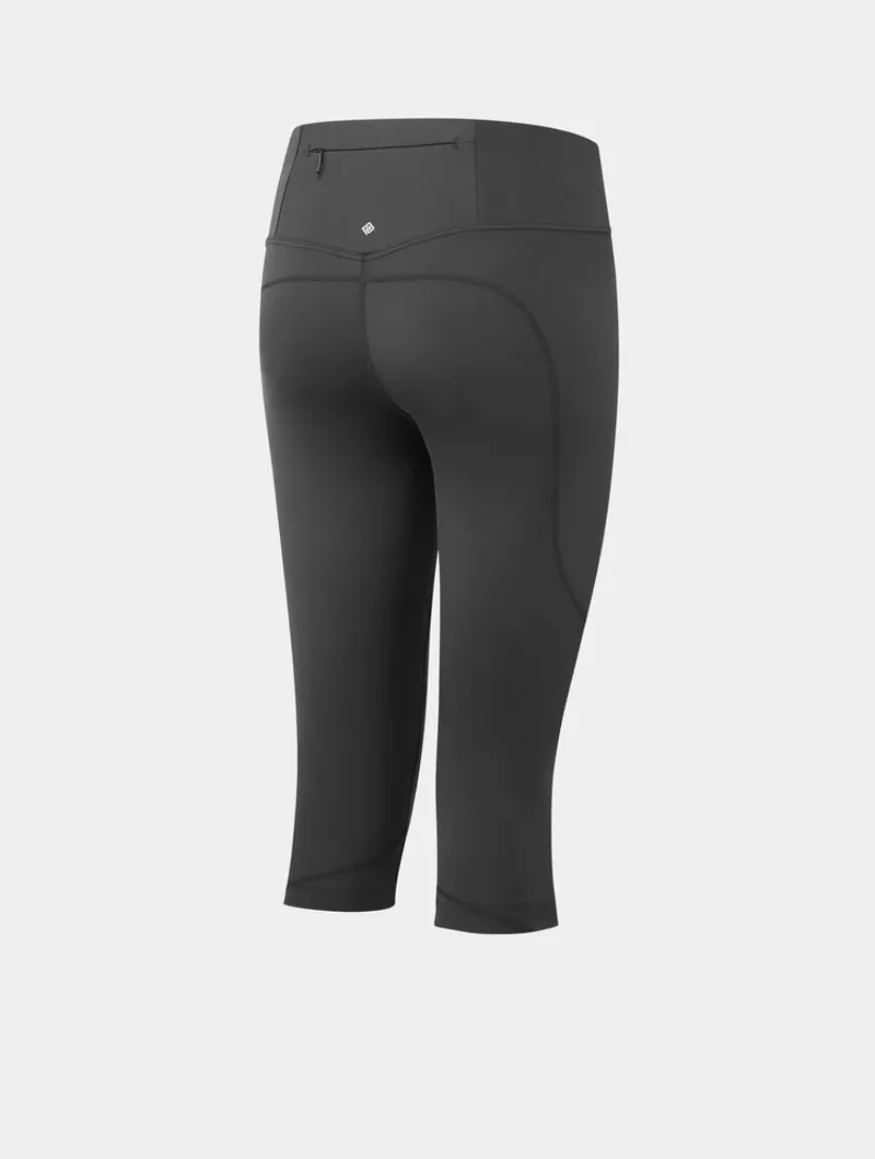Ronhill Women's Tech Capri Leggings - All Black-3