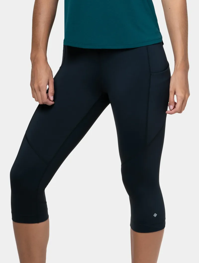 Ronhill Women's Tech Capri Leggings - All Black