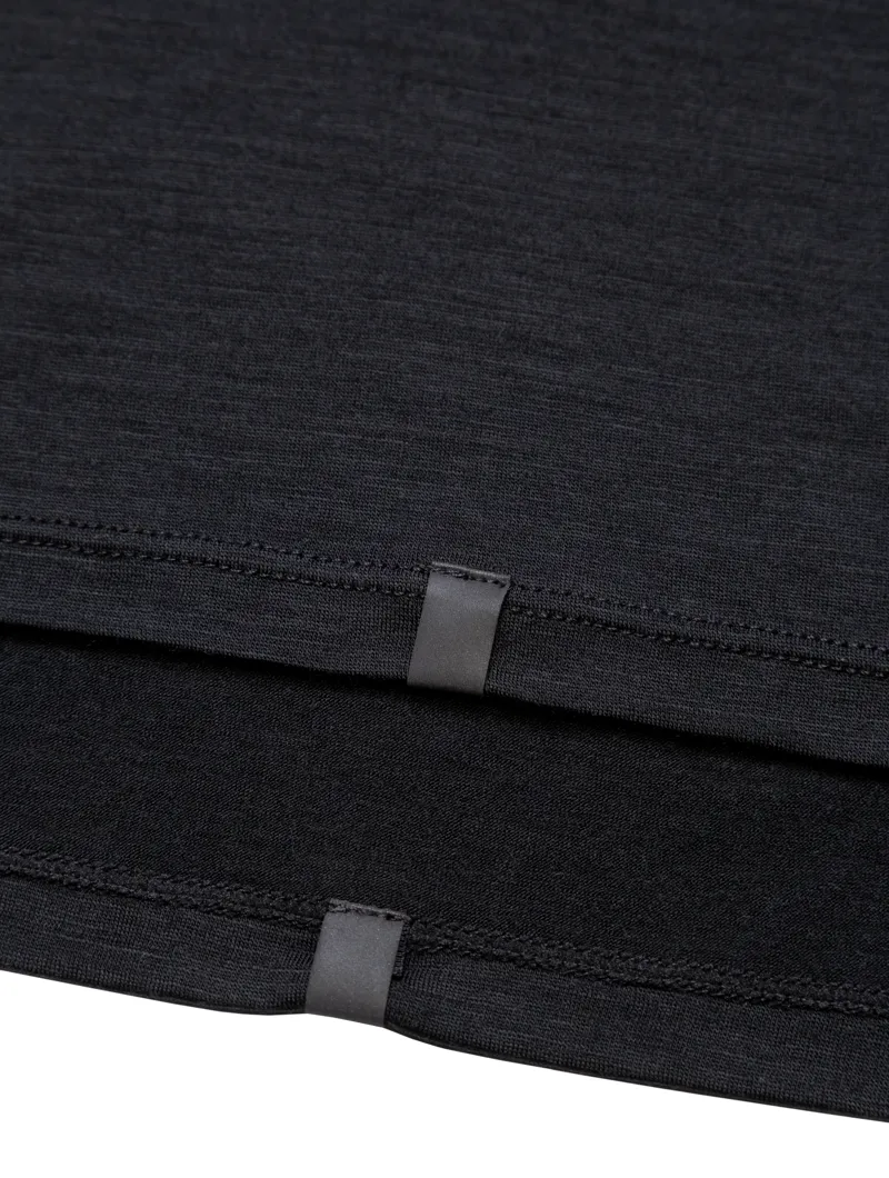 Tech Merino 1/2 Zip Black Lake-3