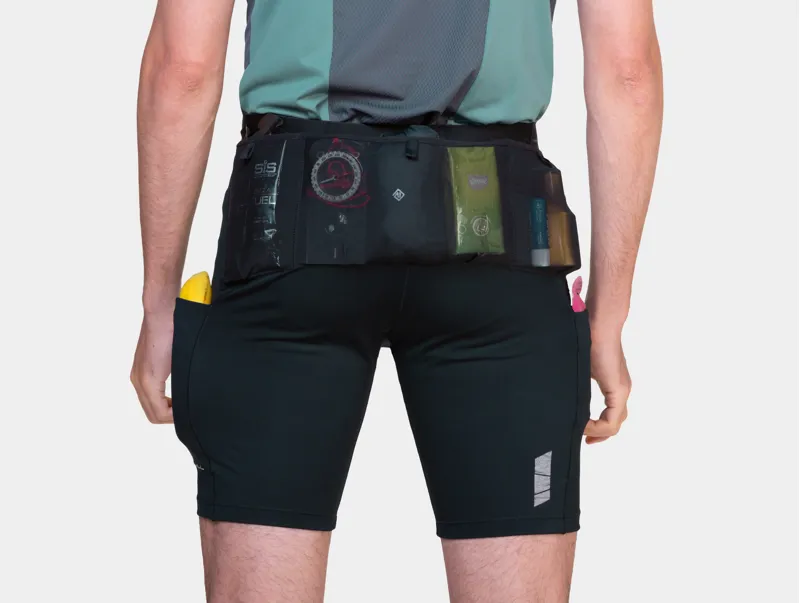 Tech All-Terrain 8 Stretch Short All Black-4