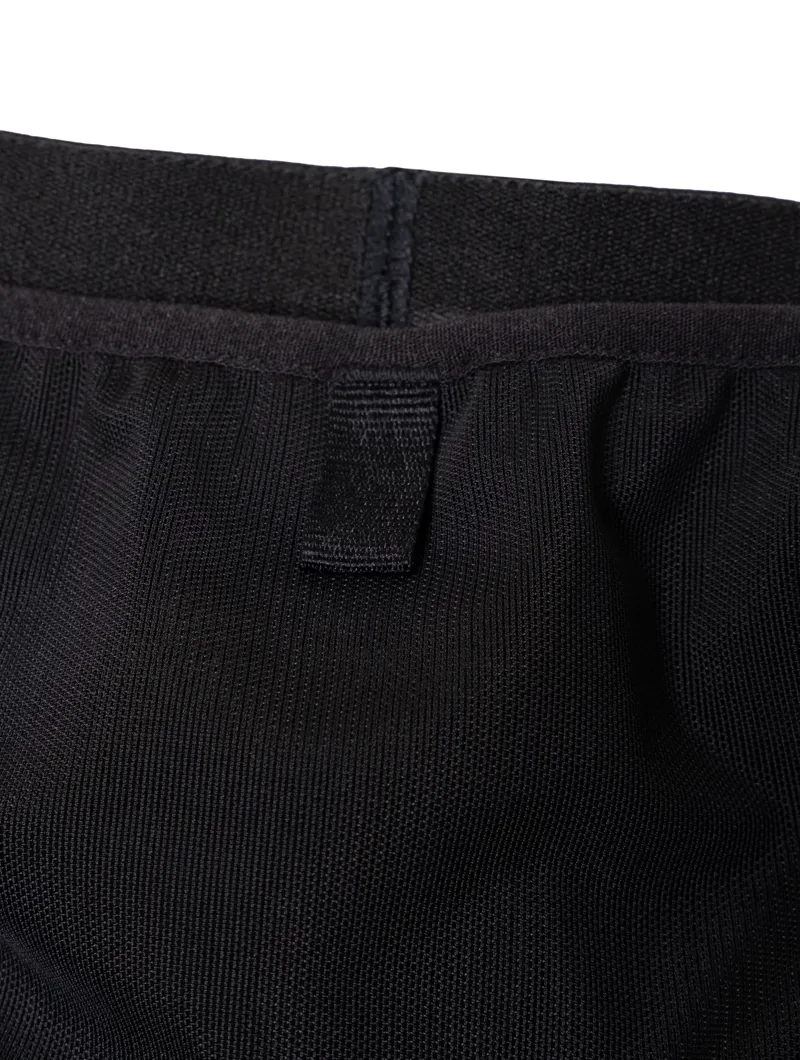 Tech All-Terrain 5 Short All Black-8