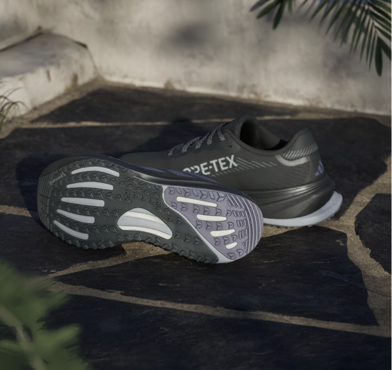 Adidas Supernova Rise 2 GTX Women's Neutral Running Shoe - Black / Pre loved Violet-4