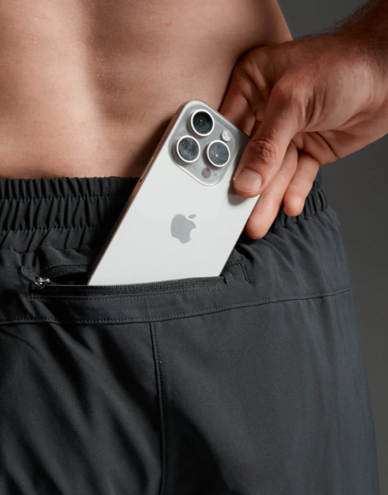 2XU Aero 7 inch Men's Running Shorts - Black Silver Reflective-3