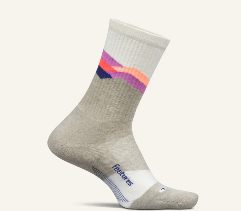 Feetures Trail Max Cushion Quarter Running Socks - Mountain High Cream