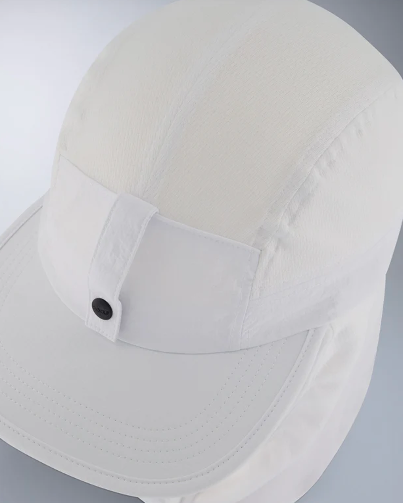 2XU Trail Legionnaire Cap - White-3