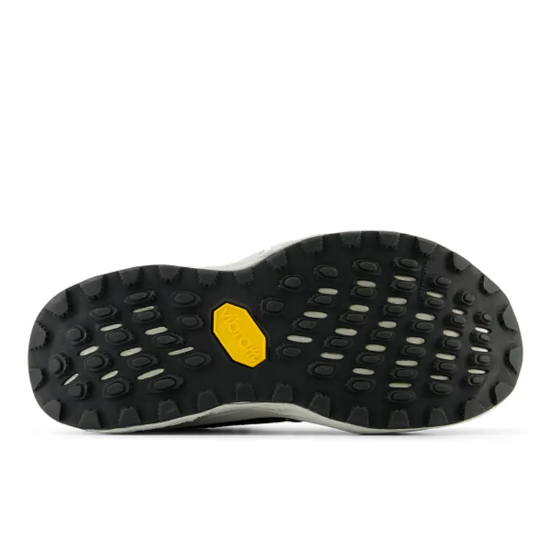 Fresh Foam X Hierro v8 WIDE D Black Women's-4