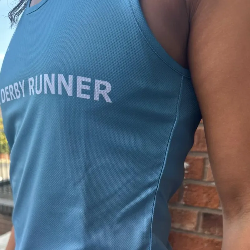 Team Derby Runner Scimitar Running Vest Blue White Women's-2